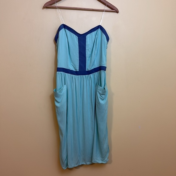 Xhilaration || NWT Strapless Mint & Blue ‘Challis’ Color Block Smocked M - Picture 1 of 13